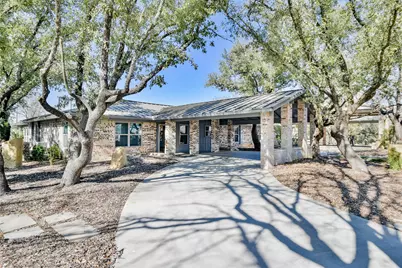712 Squaw Creek Road, Willow Park, TX 76087 - Photo 2