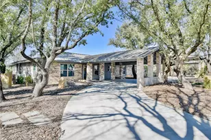 712 Squaw Creek Rd, Willow Park, TX 76087 - Photo 2