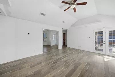 6200 Avanti Drive, Arlington, TX 76001 - Photo 12