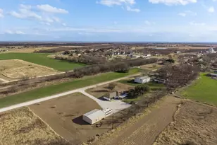 411 N Willie Nelson Rd, Abbott, TX 76621 - Photo 34