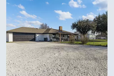 411 N Willie Nelson Road, Abbott, TX 76621 - Photo 26