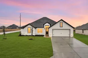 11601 Caracal Dr, Godley, TX 76044 - Photo 38