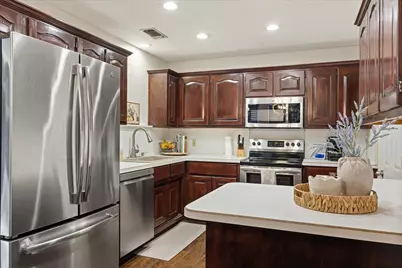 1709 W Doyle Street, Granbury, TX 76048 - Photo 14