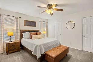 1709 W Doyle St, Granbury, TX 76048 - Photo 12