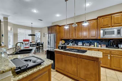 4937 Bellflower Way, Fort Worth, TX 76123 - Photo 16