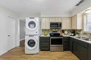 1514 Baxley St, Carrollton, TX 75006 - Photo 6