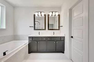 5852 Water Brg Ln, Fort Worth, TX 76109 - Photo 20