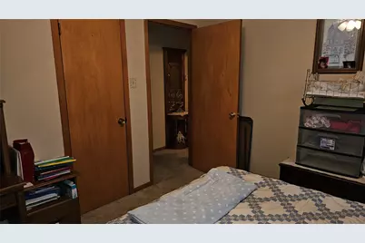 3107 Eastland Avenue, Greenville, TX 75402 - Photo 10