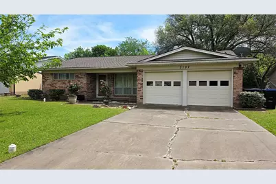 3107 Eastland Avenue, Greenville, TX 75402 - Photo 1