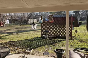 3107 Eastland Ave, Greenville, TX 75402 - Photo 12