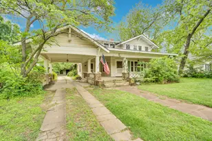 920 E Franklin St, Hillsboro, TX 76645 - Photo 2