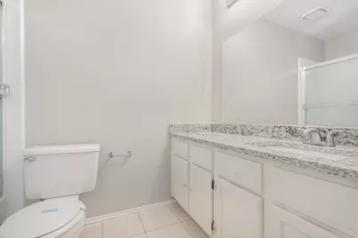 2921 Menlo Park Lane, Carrollton, TX 75007 - Photo 18