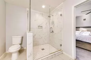 238 W Montana Ave, Dallas, TX 75224 - Photo 10