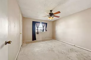 8209 Pearl St, North Richland Hills, TX 76180 - Photo 16