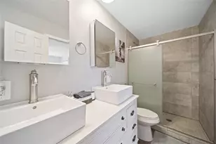 3381 Sam Rayburn Run, Carrollton, TX 75007 - Photo 18