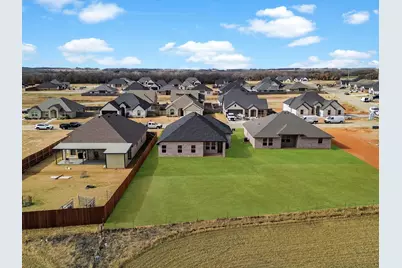 1318 Oleander Drive, Tolar, TX 76476 - Photo 38