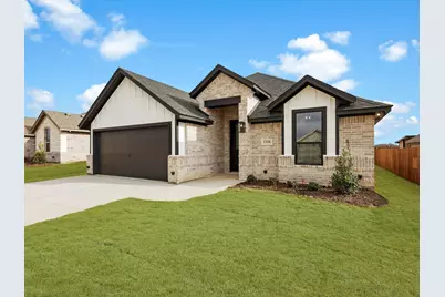 1318 Oleander Drive, Tolar, TX 76476 - Photo 2