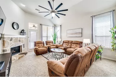 2624 Costa Mesa Drive, Little Elm, TX 75068 - Photo 4