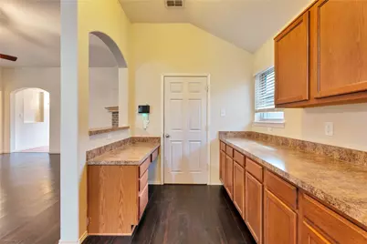 4816 Sapphire Lane, Granbury, TX 76049 - Photo 14