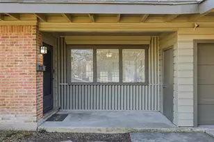 10208 Lake Gardens Dr, Dallas, TX 75218 - Photo 24