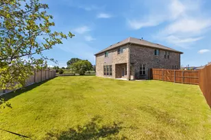 155 Red Cedar Ct, Balch Springs, TX 75181 - Photo 32