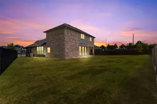 155 Red Cedar Ct, Balch Springs, TX 75181 - Photo 34