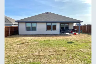 703 Wind Cove Lane, Princeton, TX 75407 - Photo 4