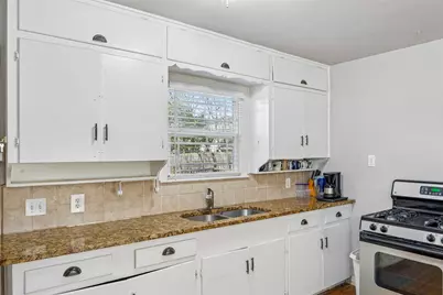 8931 Diceman Drive, Dallas, TX 75218 - Photo 10