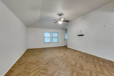 10832 Live Oak Creek Drive, Fort Worth, TX 76108 - Photo 6