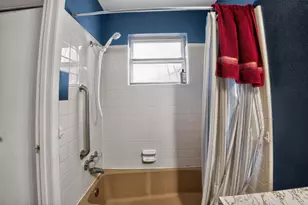 1304 E Franklin St, Hillsboro, TX 76645 - Photo 28