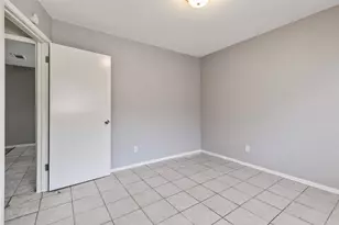 811 Redbird Dr, Irving, TX 75061 - Photo 12