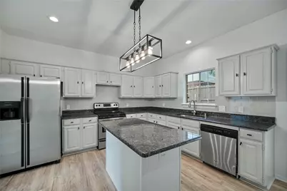 1100 Hyde Park Drive, McKinney, TX 75069 - Photo 6