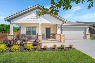 440 Rose Avenue, Cleburne, TX 76033 - Photo 1