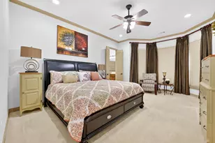 2012 S Hill Dr, Irving, TX 75038 - Photo 24