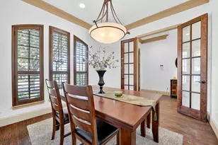 2012 S Hill Dr, Irving, TX 75038 - Photo 6