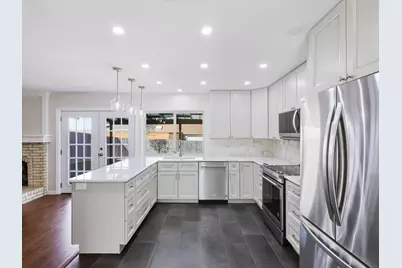 2011 Clearfield Circle, Richardson, TX 75081 - Photo 12