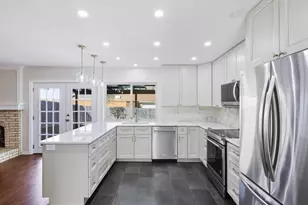 2011 Clearfield Cir, Richardson, TX 75081 - Photo 12