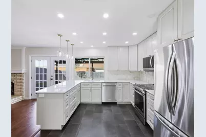 2011 Clearfield Circle, Richardson, TX 75081 - Photo 12