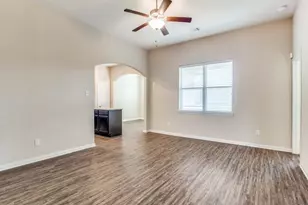 1717 Conley Ln, Crowley, TX 76036 - Photo 2