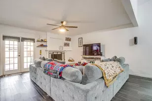 2909 Clover Valley Dr, Garland, TX 75043 - Photo 6