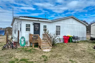 408 Hcr 1414, Blum, TX 76627 - Photo 4