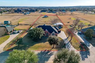 1008 Dapple Gray Rd, Crowley, TX 76036 - Photo 2