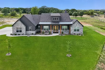 3004 Parker Meadows Court, Weatherford, TX 76088 - Photo 1