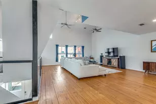 4605 Lester Dr, Dallas, TX 75219 - Photo 10