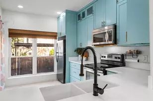 2426 Northlake Ct, Irving, TX 75038 - Photo 2