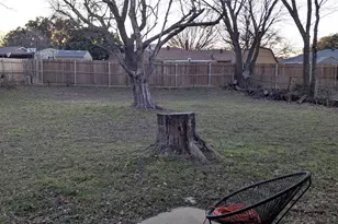 210 Sixpence Ln, Euless, TX 76039 - Photo 10