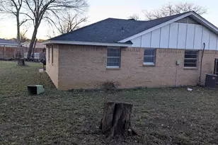 210 Sixpence Ln, Euless, TX 76039 - Photo 14