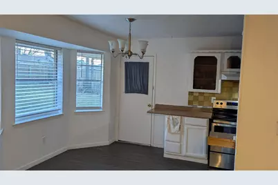 210 Sixpence Lane, Euless, TX 76039 - Photo 6