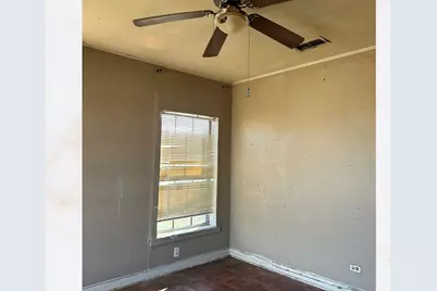 1406 Lynn Haven Avenue, Dallas, TX 75216 - Photo 6