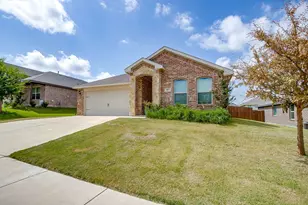 1813 Barberry Way, Weatherford, TX 76086 - Photo 2